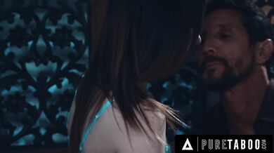 Struggling Krissy Lynn Caught Stepdaughter Kamryn Jade Seeking Comfort from S...