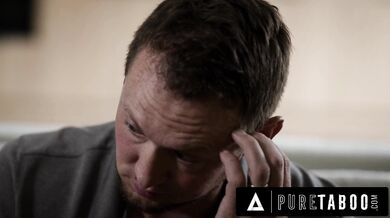 Whitney Wright Caught Her Boyfriend Assfucking Milf Landlady Dee Williams & J...