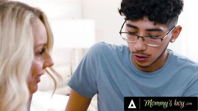 Caught Milf Sadie Summers Invites Pervert Teen to Use Clit Vibrator on Her