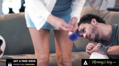 Stacked Milf Pristine Edge gets Banged by Pervert Voyeur Stepson & His Best