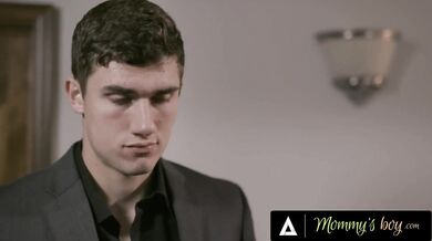 Mature Milf Syren De Mer Has Her Pussy Roughly Fingered by Her 20yo Secret