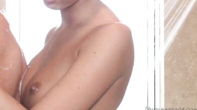 A tall massagist with amazing body