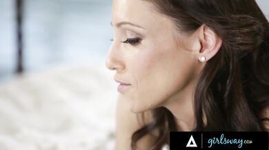 Hot Brunette Enjoys Her Newly Single Life by Hooking Up with Sexy Lana Rhoa...