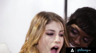 Sex Addict Kristen Scott Bangs Her Gf Elsa Jean then Cheats with Her Roomma...