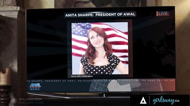 Investigator Riley Reid Takes a Break of Her case to Fuck Her Girlfriend Karl...