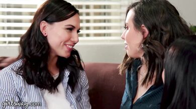 Straight Besties Aidra Fox and Casey Calvert Try Lesbian Sex with Angela White