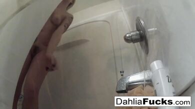Sexy Dahlia's naughty shower fun