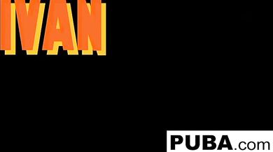 Jezebelle toys her pussy in a hotel