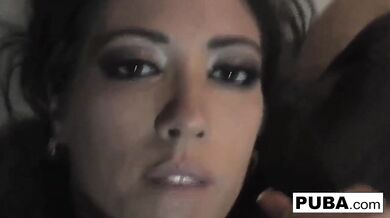 Capri Cavanni play with her wet pussy