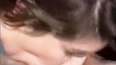 Pretty chick gets her wet cunt smashed by the photographer