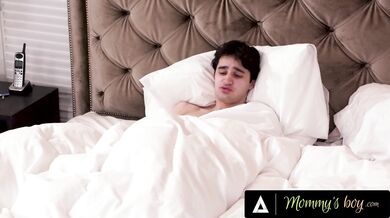 Anal Sex Addict Milf Texas Patti Wants Hormonal Stepson to Stretch Her Ass