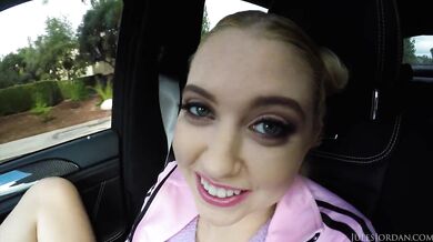 Jules Jordan - Butthole Beauty Queen Chloe Cherry Gives Some Roadhead And POV Anal