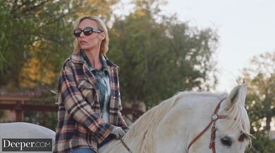 Deeper. Naughty cowgirl Anna Claire devours two hard cocks