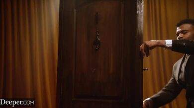 Deeper. Stunning babe relives fling