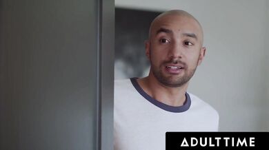 Kimmy Kimm Fucks Spying Roommate Oliver Davis!