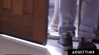 Shy Madison Morgan Lets Petite Babe Scarlett Sage Fuck Her Man