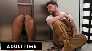 Bubble Butt Babe Gets Fucked While Stuck!