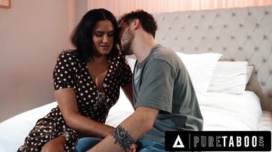 Lonely Milf Penny Barber Seduces Big Dick Neighborhood Boy and gets Creampied!