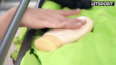 TOP 5 HORNY HOSTEL BABES COMPILATION