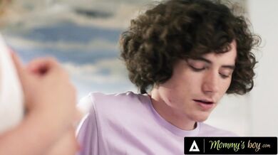 Beeg video #706110850644455